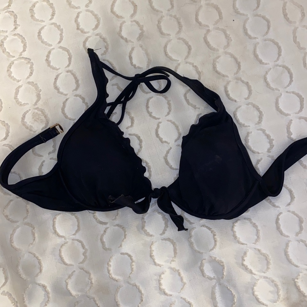 Black push-up bikini top from Victoria Secret